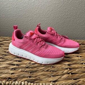 Women’s size 8.5 Adidas Swift Run Shoes, NWT
